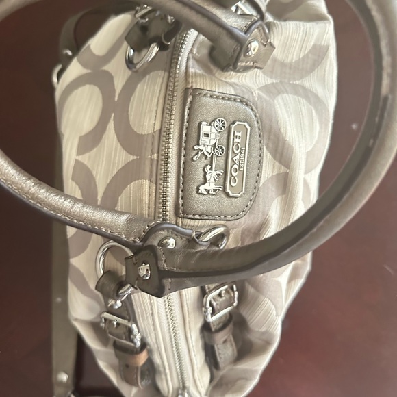 Coach Madison B1182-17000 Khaki Satchel Bag - Picture 8 of 11